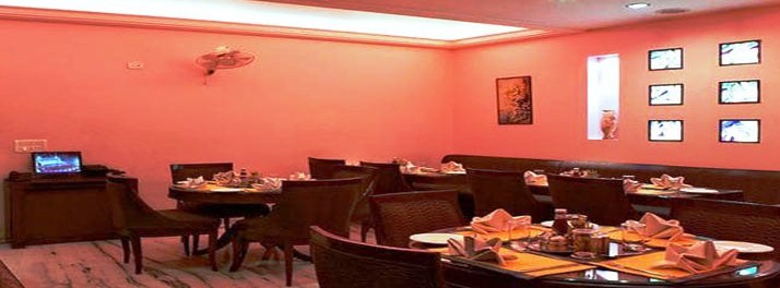 2490/Hotel Om Palace - Satna 03.jpg